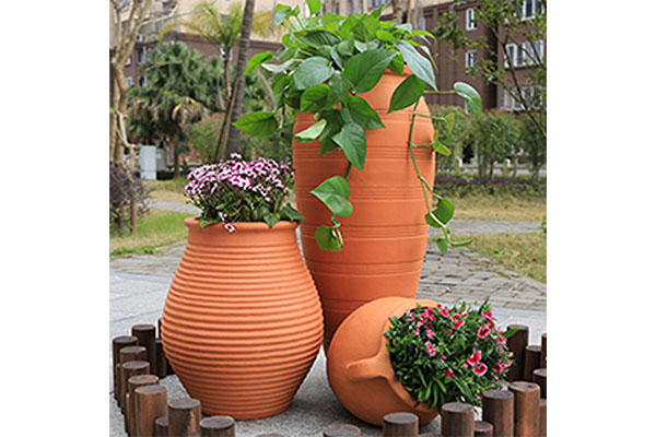 The integration strategy of flowerpot and home decoration style